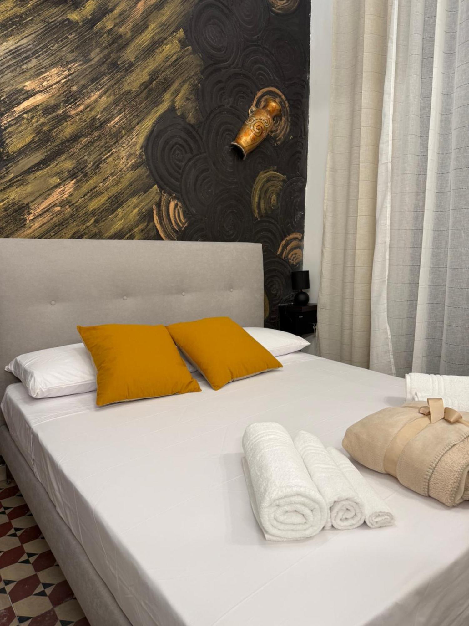 Antica Sicilia Rooms And Breakfast Катанія Екстер'єр фото